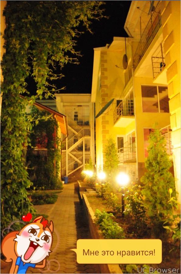 Hotel Gostinyi Dvor Bosteri Bagian luar foto