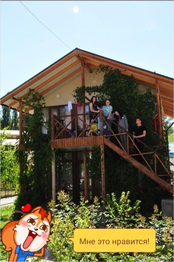 Hotel Gostinyi Dvor Bosteri Bagian luar foto
